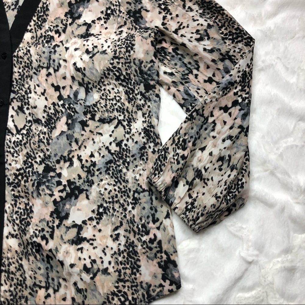 Calvin Klein Animal Print Sheer Blouse size Large - Picture 9 of 12